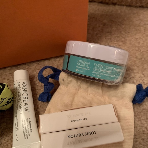 Louis Vuitton bundle SOLD - Picture 2 of 7